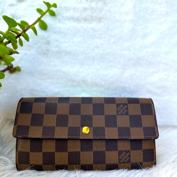 Discount Sale!!! 🌺🌺🌺Louis Vuitton Sarah Damier Long Wallet - Picture 1 of 16